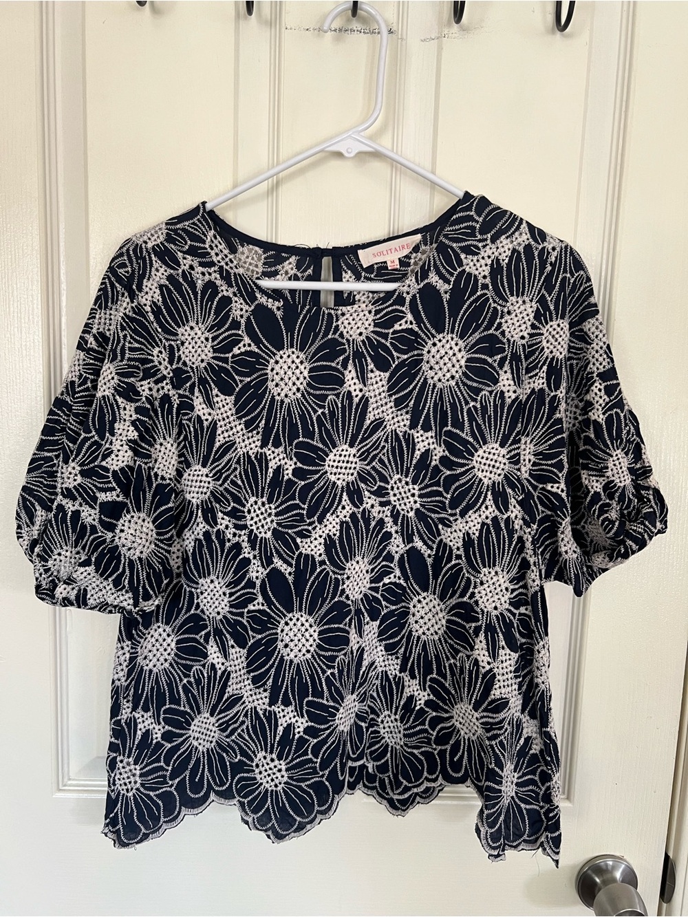Solitaire Navy Floral Embroidered Eyelet Puff Sleeve Blouse Medium